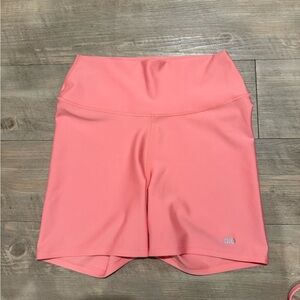 Alo Yoga Women's Pink set biker Shorts and bra size M